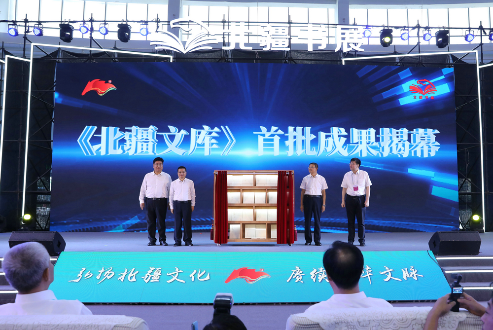 1756277494741050.jpg 7O5A6961.jpg