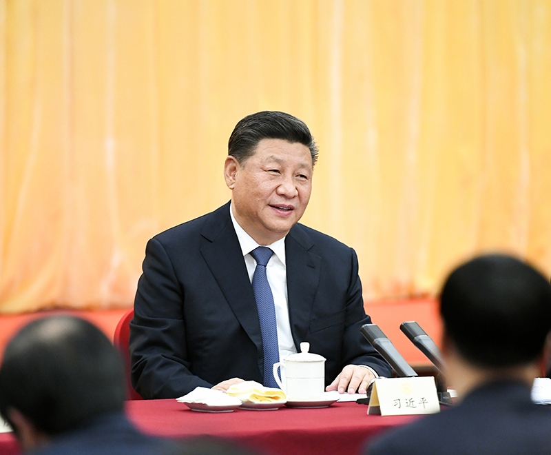 2019年3月4日下午，習近平總書記看望參加全國政協(xié)十三屆二次會議的文化藝術界、社會科學界委員，并參加聯(lián)組會，聽取意見和建議。