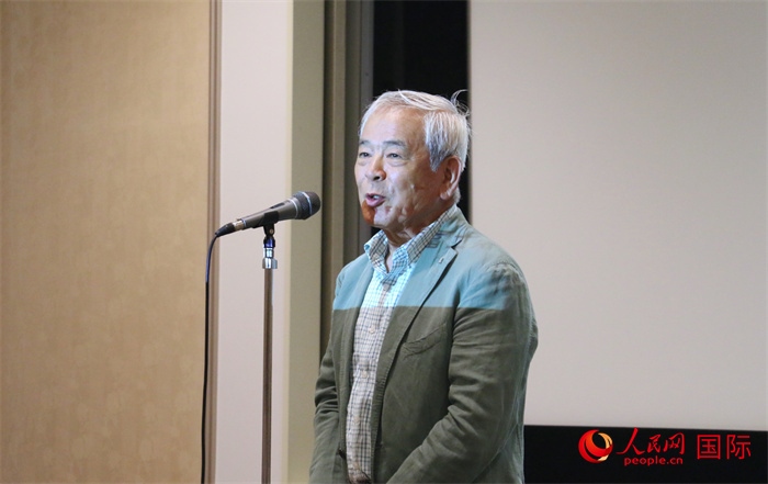 展覽名譽(yù)顧問、日本前文化廳長官青柳正規(guī)致辭。（人民網(wǎng) 許可攝）