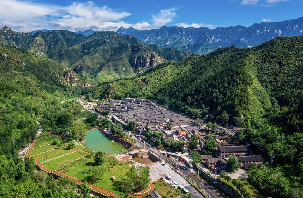這是2021年7月23日拍攝的河北省阜平縣駱駝灣村景色（無人機照片）。新華社記者 朱旭東 攝