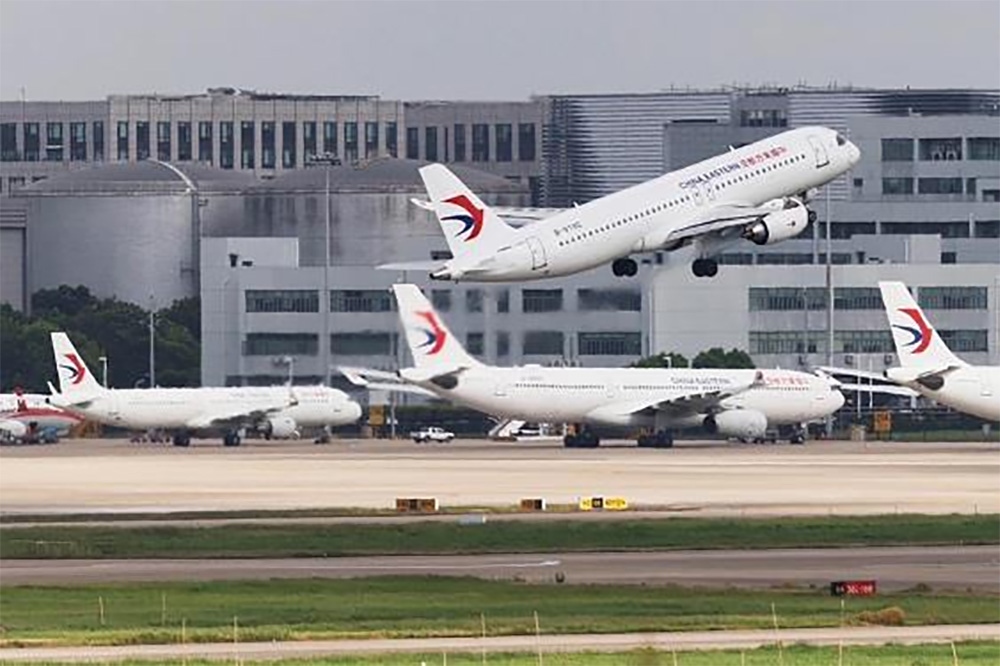 2023年8月2日，東航第二架國產(chǎn)C919大型客機(jī)執(zhí)飛滬蓉空中快線。