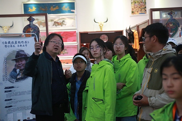 2023年“我們共同追逐夢(mèng)想”——京藏青少年拉薩采風(fēng)交流活動(dòng)。