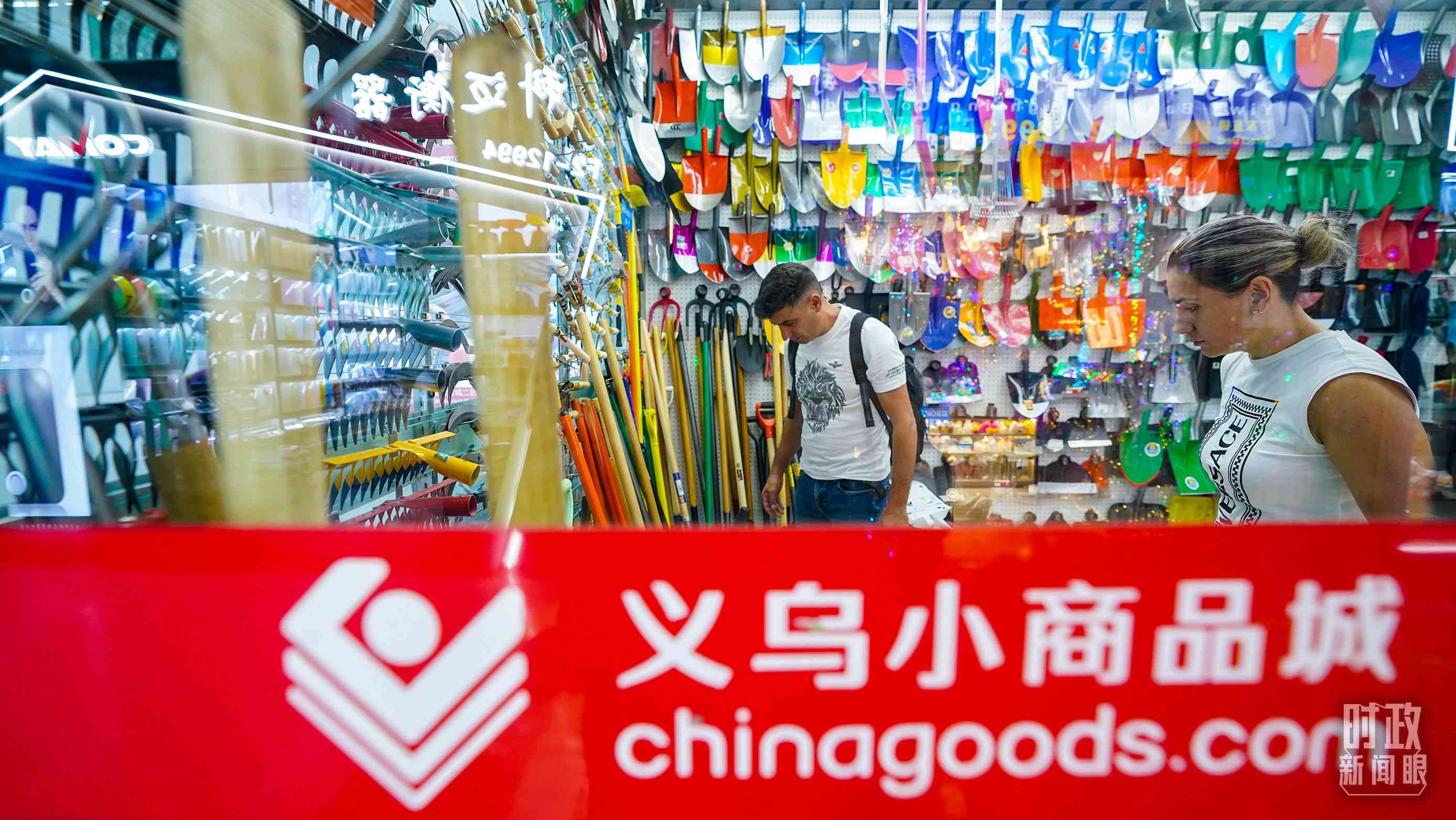 △浙江省義烏國際商貿(mào)城。（總臺國廣記者李晉拍攝）