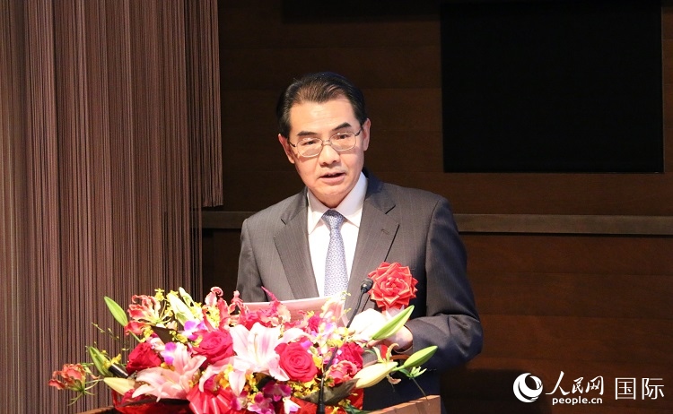 中國駐日本大使吳江浩發(fā)表致辭。人民網 許可攝