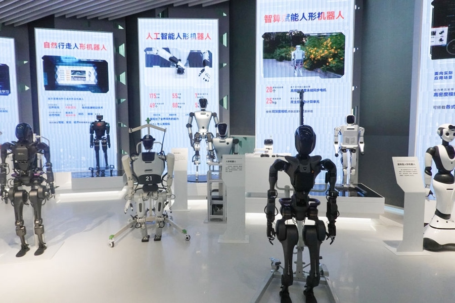 上?？萍紕?chuàng)新成果展（2023年11月28日攝）。