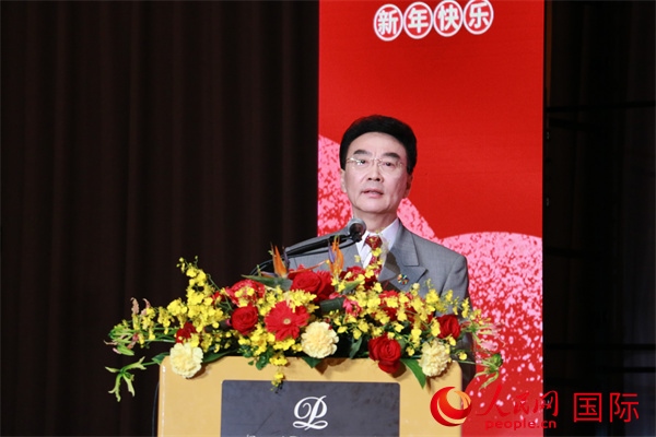 在日中國企業(yè)協(xié)會(huì)會(huì)長(zhǎng)王家馴致辭。人民網(wǎng) 許可攝