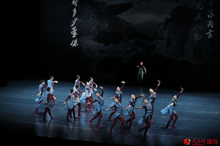 《詩憶東坡》美國巡演將持續(xù)2周，在華盛頓、紐約進(jìn)行共計(jì)8場演出。人民網(wǎng)記者 李志偉攝