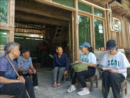 △ 2022年7月，華中師范大學生命科學學院鄉(xiāng)村振興之旅暑期實踐隊赴湖北省恩施市宣恩縣長潭河侗族鄉(xiāng)開展“生態(tài)文明助力鄉(xiāng)村振興”暑期社會實踐活動。