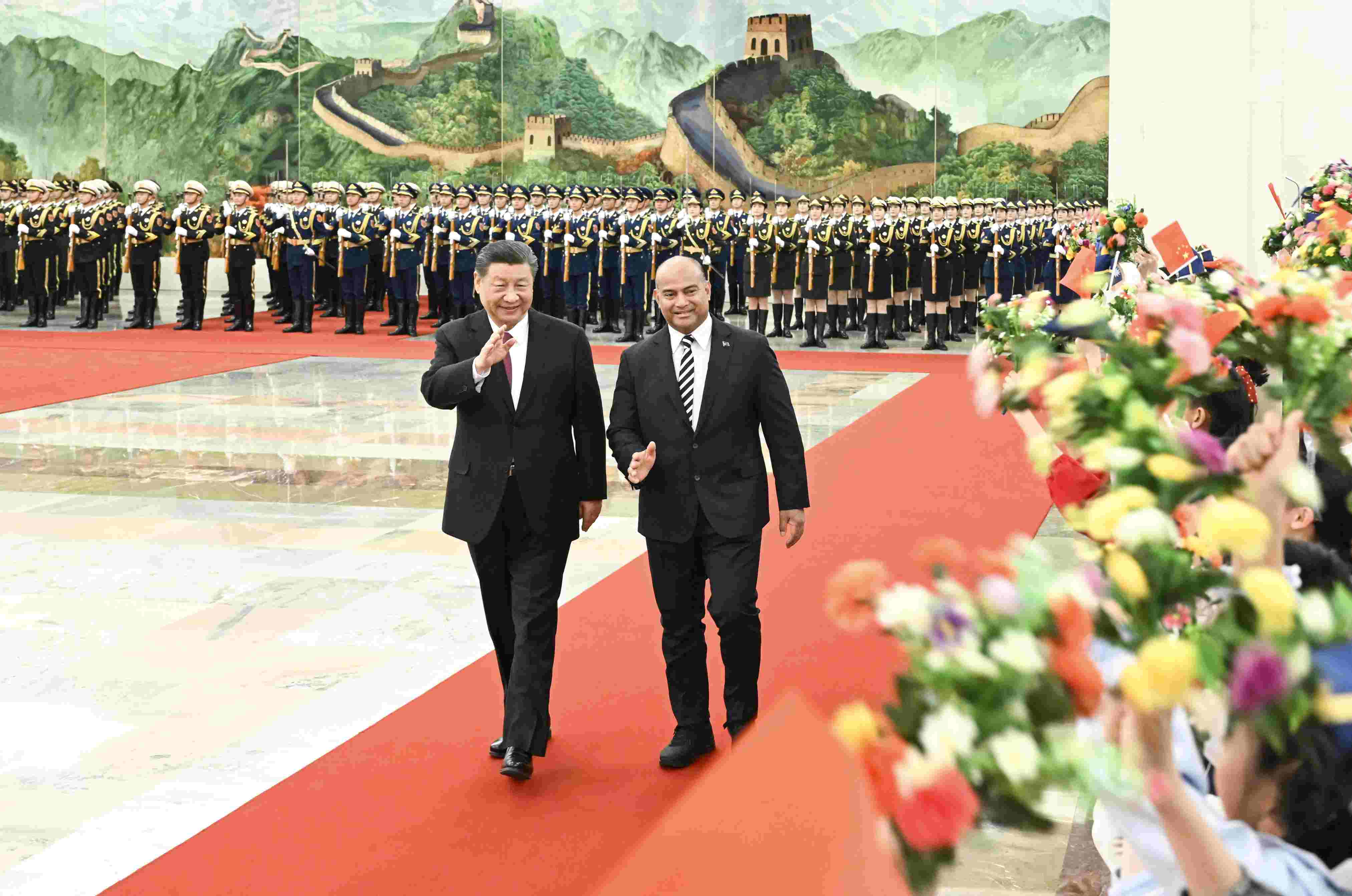 2024年3月25日，習(xí)近平主席在人民大會堂北大廳為瑙魯總統(tǒng)阿迪昂舉行歡迎儀式。