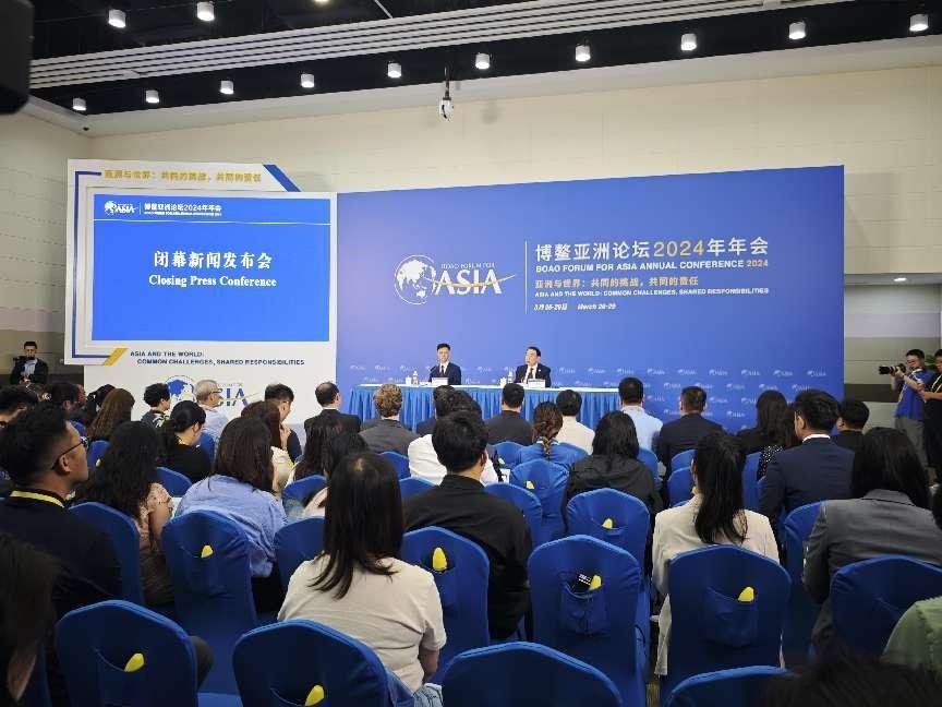 博鰲亞洲論壇2024年年會(huì)閉幕新聞發(fā)布會(huì)。人民網(wǎng)記者 許維娜攝