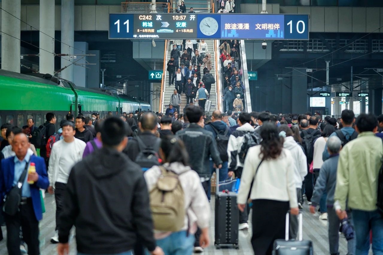 鐵路“五一”小長(zhǎng)假運(yùn)輸今日啟動(dòng)。國(guó)鐵集團(tuán)供圖