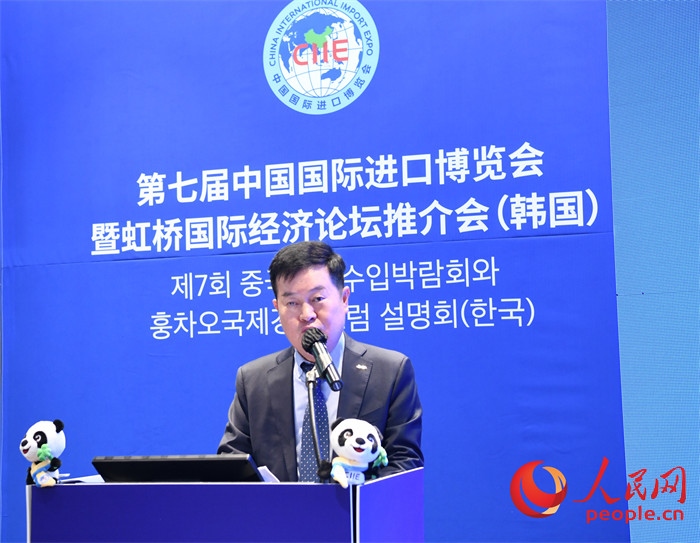 韓國貿(mào)易協(xié)會專務(wù)理事金高鉉發(fā)言。 人民網(wǎng) 程安康攝