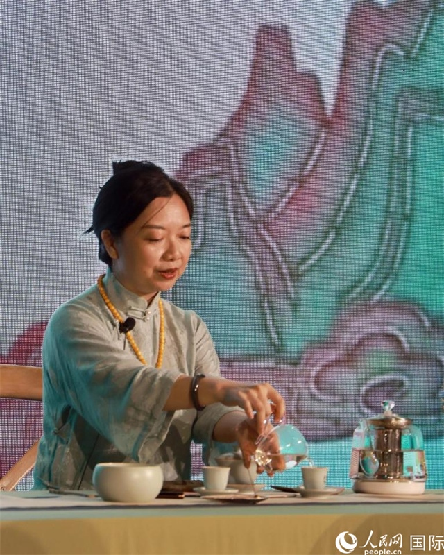 茶藝展示。人民網(wǎng)記者 管克江攝