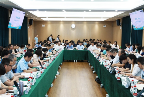 守正創(chuàng)新推動(dòng)思政課建設(shè)內(nèi)涵式發(fā)展學(xué)術(shù)研討會(huì)現(xiàn)場(chǎng)。武漢大學(xué)供圖