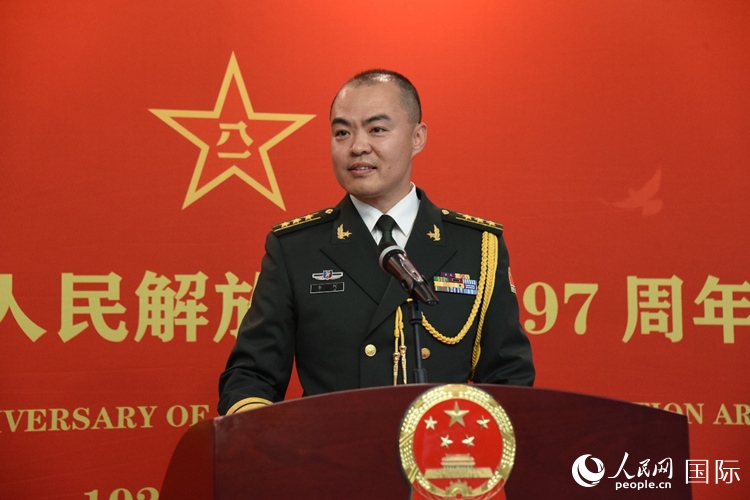中國駐瑞典大使館副武官李珂致辭。人民網(wǎng)記者 殷淼攝