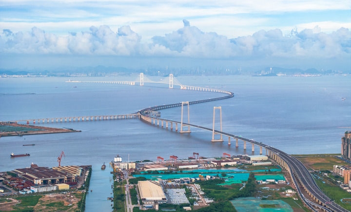 2024年6月27日拍攝的深中通道全景。新華社記者 毛思倩 攝