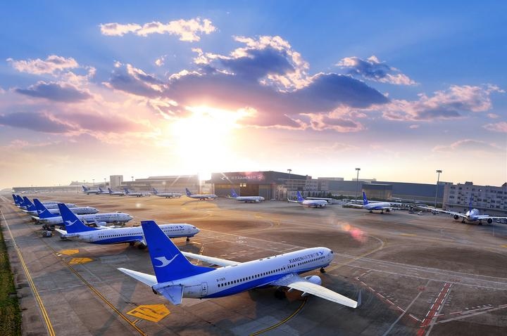 這是如今廈門航空的機(jī)隊(duì)照片。（廈門航空有限公司供圖）