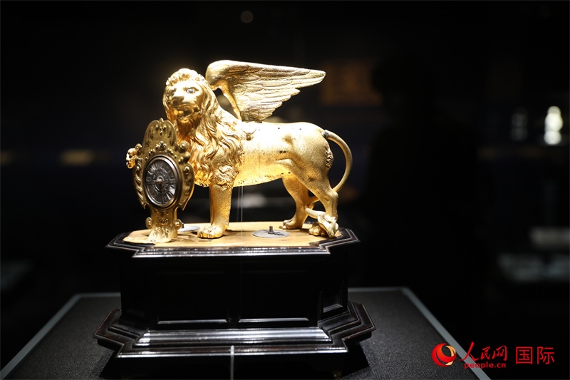 展覽“傳奇之旅：馬可·波羅與絲綢之路上的世界”展品。人民網 殷韜攝