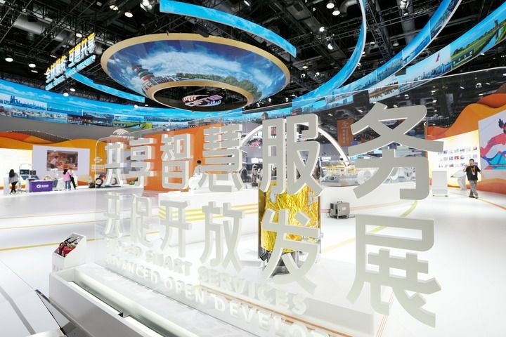 這是2024年9月11日拍攝的國家會議中心內景。新華社記者 鞠煥宗 攝