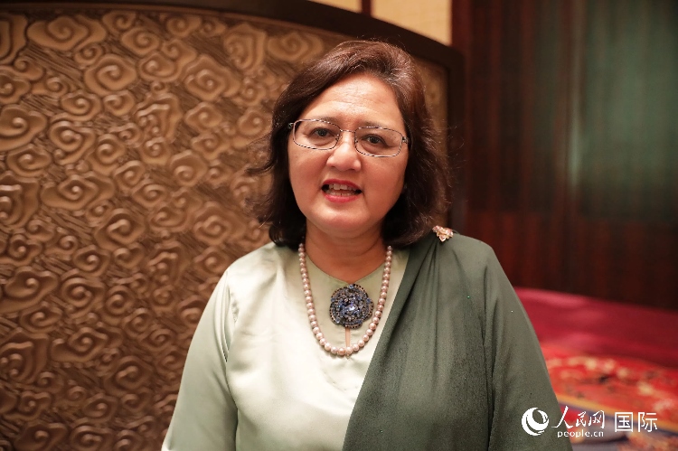 馬來西亞高教部高教司司長阿茲琳達(dá)接受人民網(wǎng)采訪。人民網(wǎng) 王婧攝