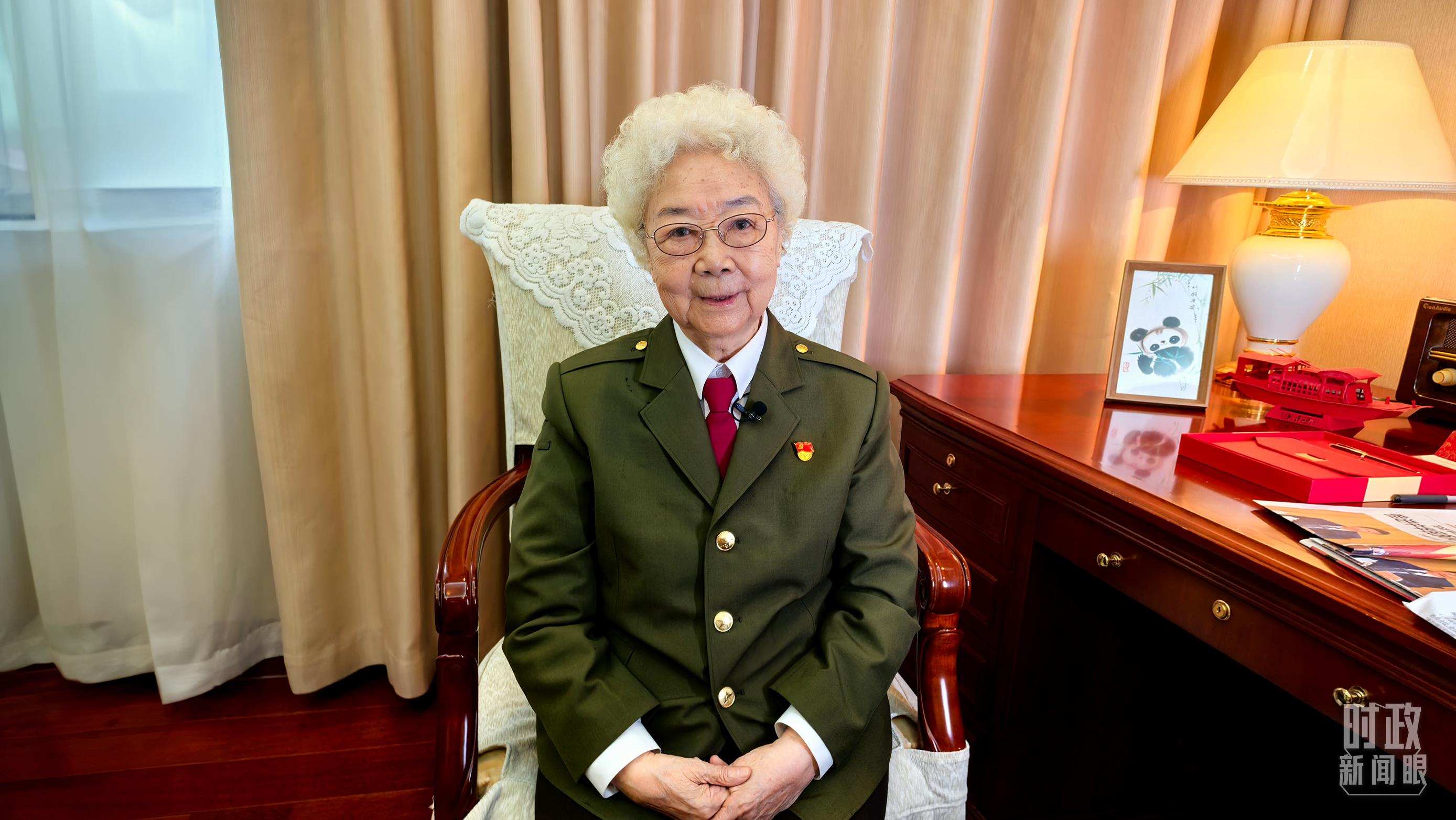 “人民藝術(shù)家”國(guó)家榮譽(yù)稱號(hào)獲得者田華。（總臺(tái)央視記者史偉拍攝）