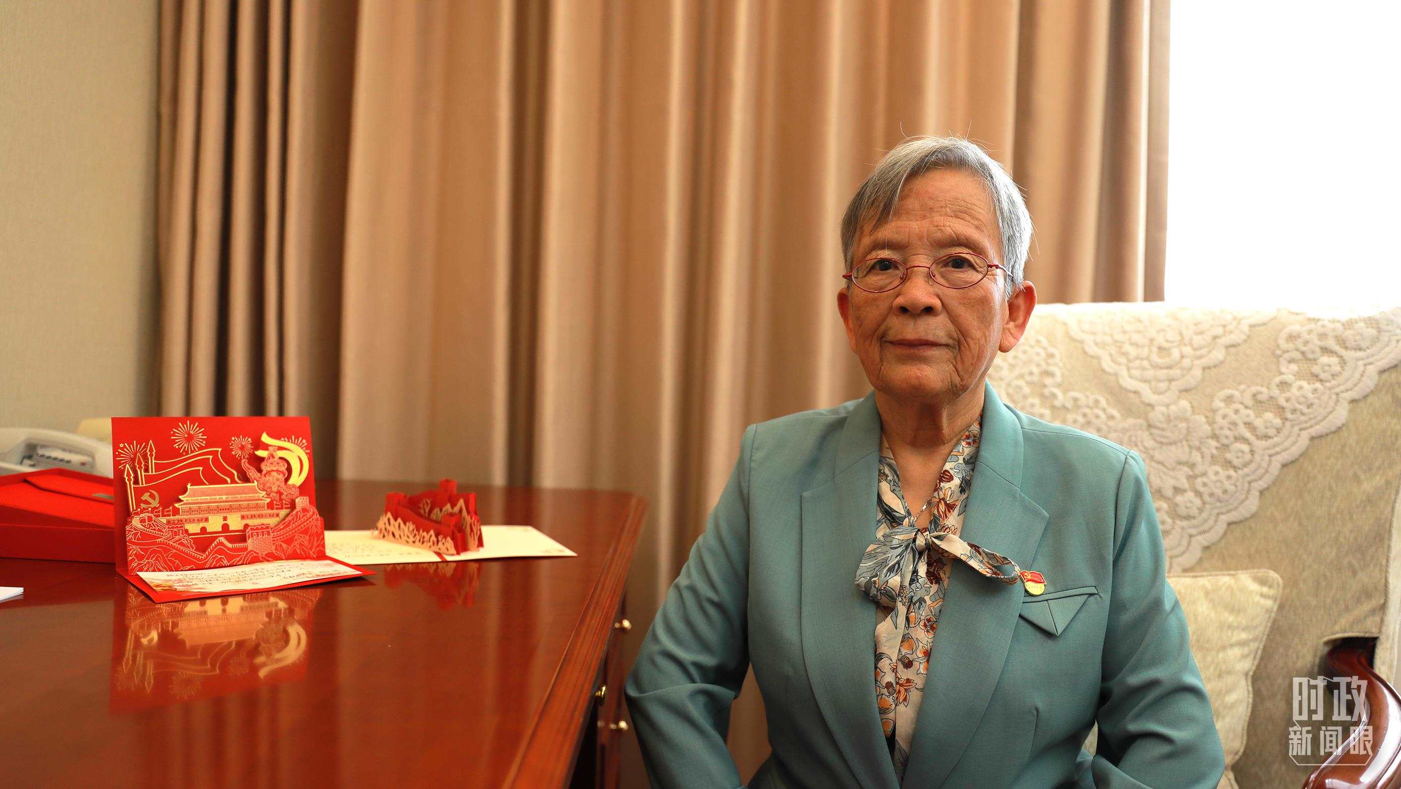 “人民醫(yī)護(hù)工作者”國(guó)家榮譽(yù)稱號(hào)獲得者路生梅。（總臺(tái)央視記者姚瑤拍攝）
