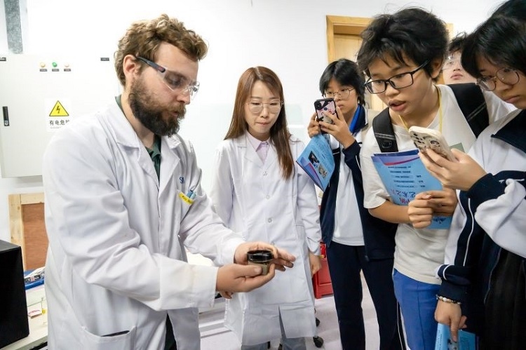 第三屆知識(shí)科學(xué)文化節(jié)在深北莫舉辦。深北莫供圖