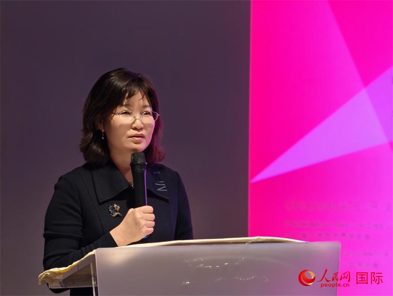 遼寧省文聯(lián)黨組書記、主席邵玉英致辭。人民網(wǎng)記者 于超凡攝