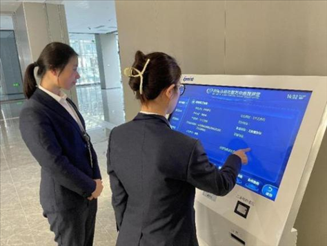 督查專班查看事項覆蓋“全不全”辦事流程“通不通”。 圖片來源：江蘇南通啟東市數(shù)據(jù)局