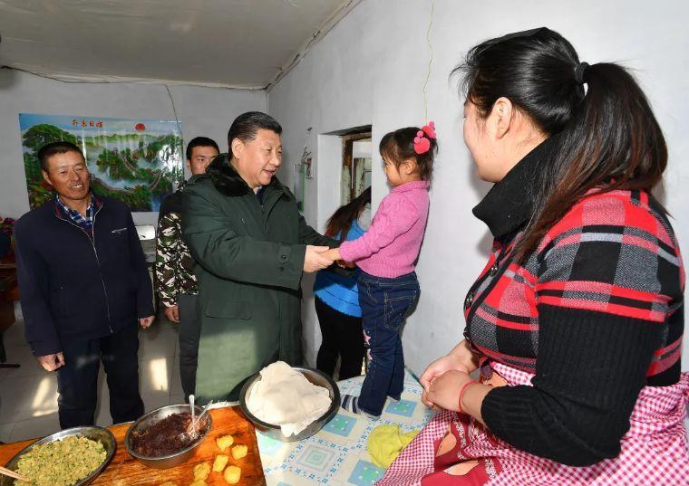 2017年1月24日，習(xí)近平總書記在河北張家口張北縣德勝村看望慰問。