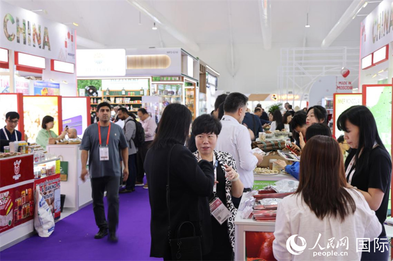 第三十屆海灣食品展正在迪拜舉行，圖為中國館一角。人民網(wǎng)記者 張志文攝