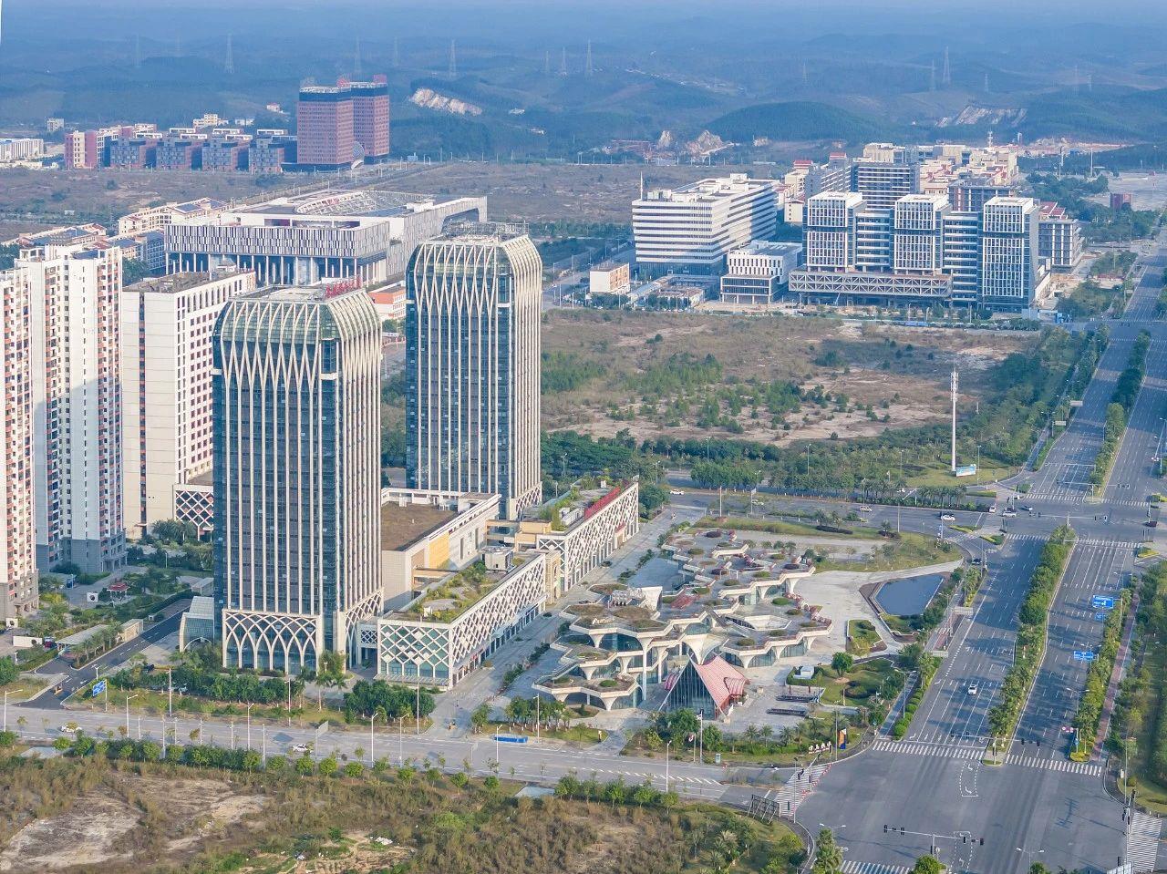 2023年11月，廣西欽州，航拍中國—馬來西亞欽州產(chǎn)業(yè)園區(qū)。